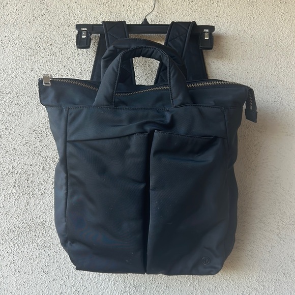 lululemon athletica Handbags - Lululemon City Adventurer Convertible BackPack 15L BLACK